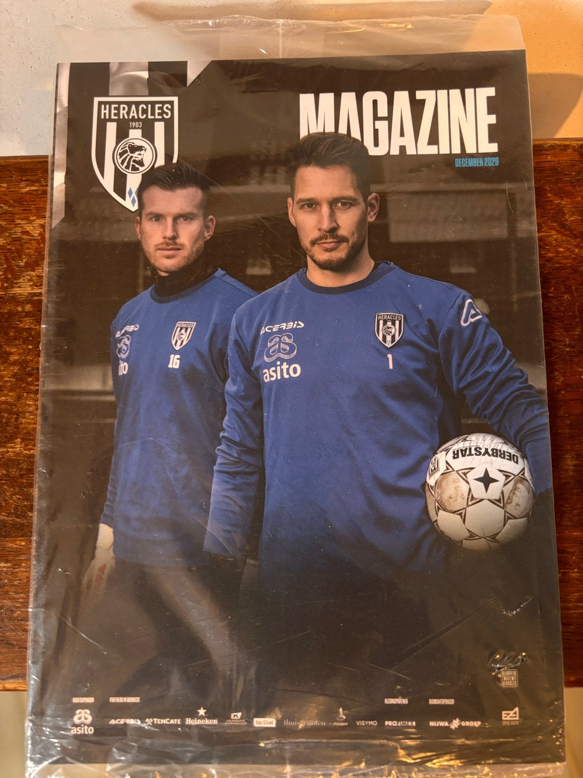 Heracles Magazine December 2020 - Voetbal Magazine, Boeken, Ophalen of Verzenden, Zo goed als nieuw, Sport en Vrije tijd