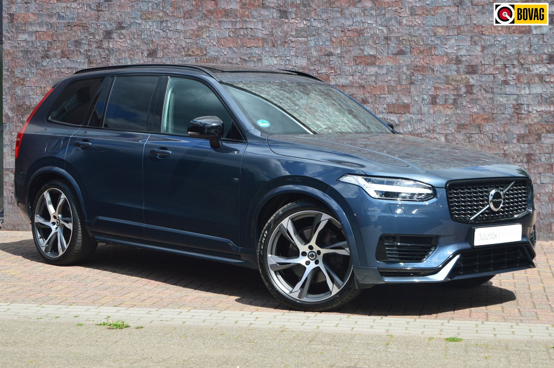 Volvo XC90 T8 Hybride AWD Plus Dark LONG RANGE | Luchtvering, Auto's, Gebruikt, Zwart, 4 cilinders, 1969 cc