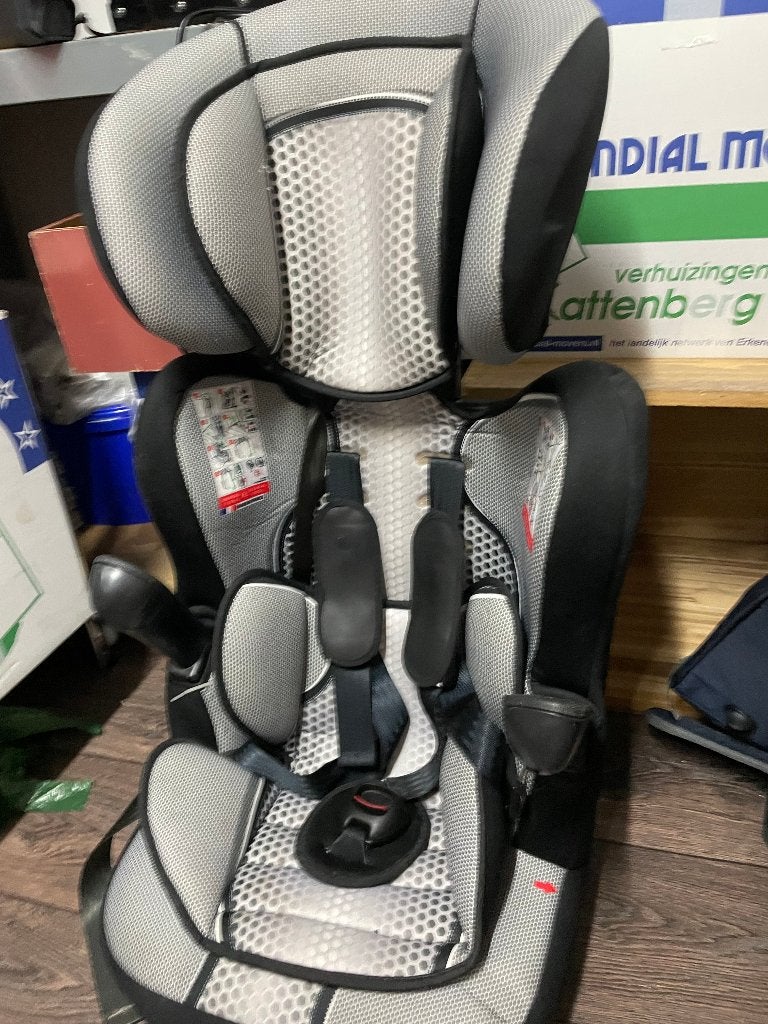 kinder autostoeltje, Verstelbare rugleuning, 9 t/m 18 kg, Ophalen, Overige merken