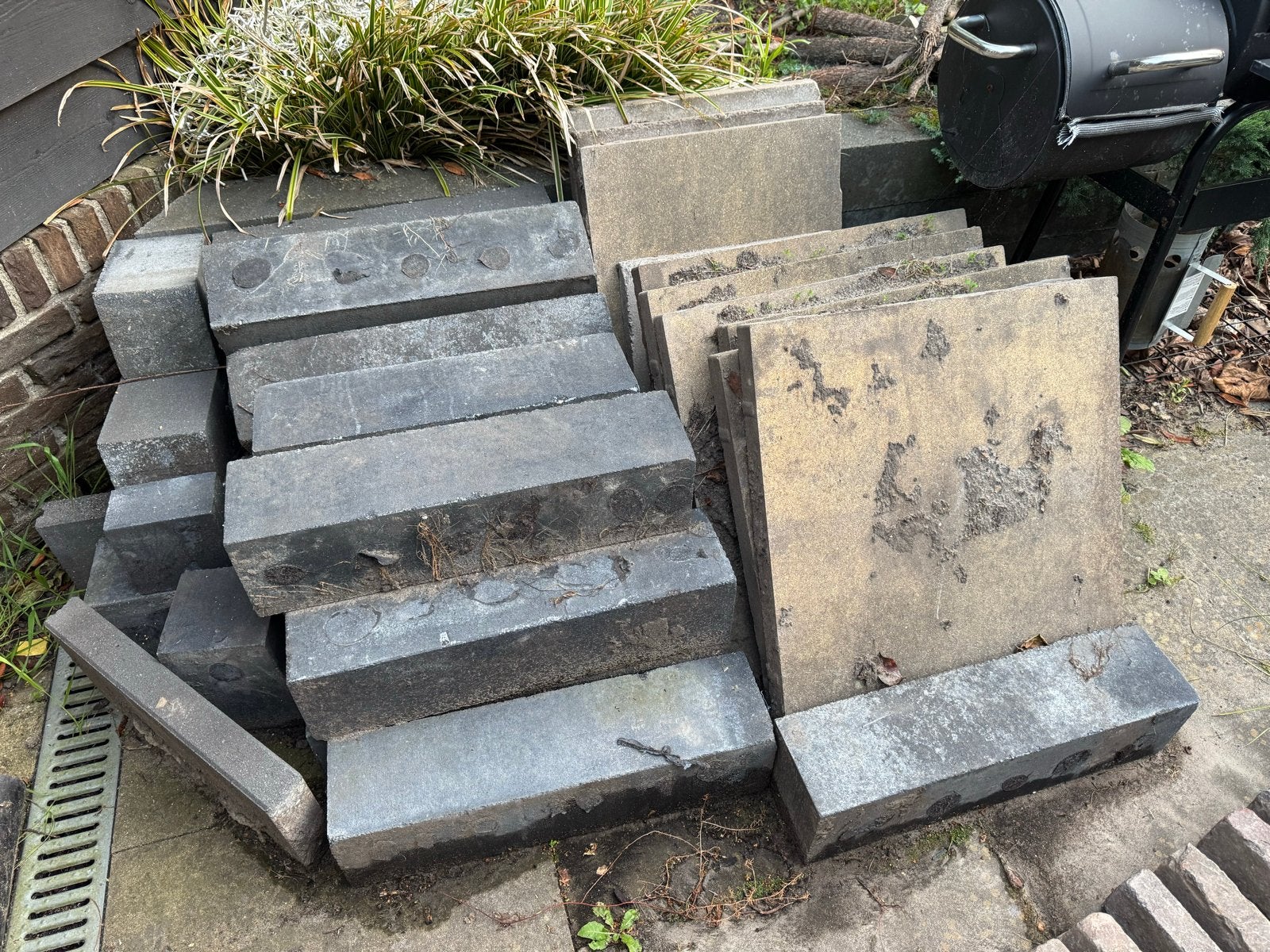 Gebruikte betonnen terrastegels, Tuin en Terras, Ophalen, Gebruikt, Klinkers, Minder dan 5 m²