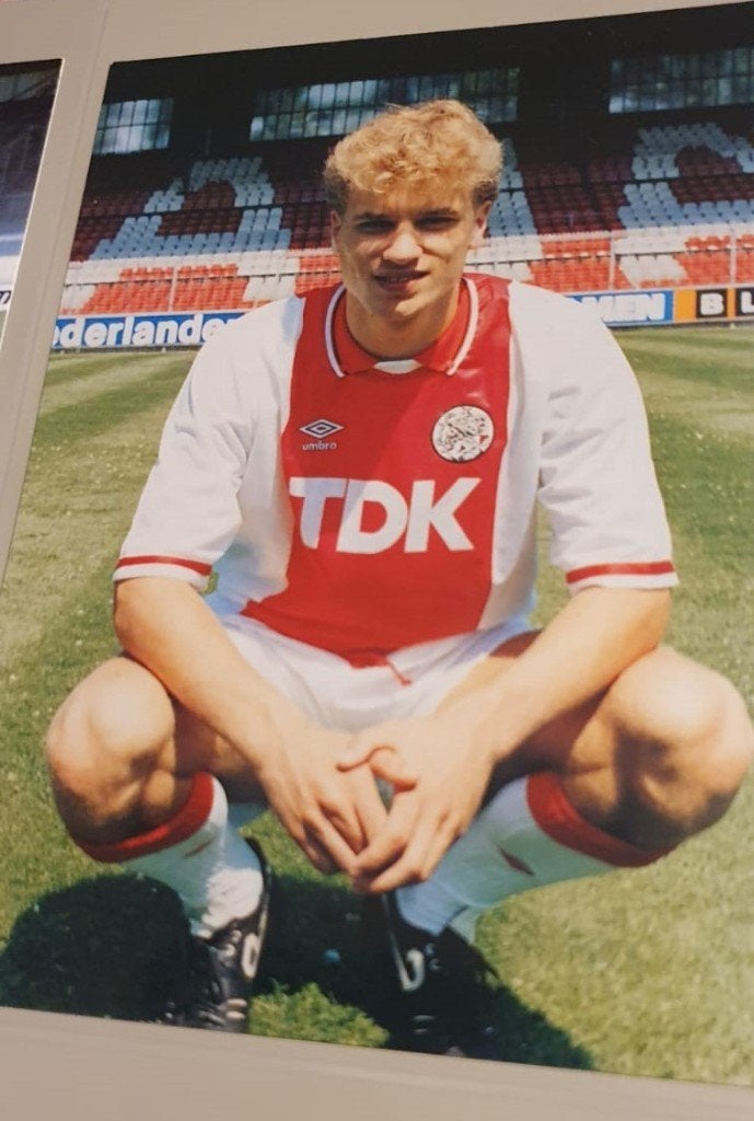 GEZOCHT! WANTED! Dennis Bergkamp spelerskaart Ajax 1988-1989, Verzenden, Zo goed als nieuw, Ajax, Spelerskaart
