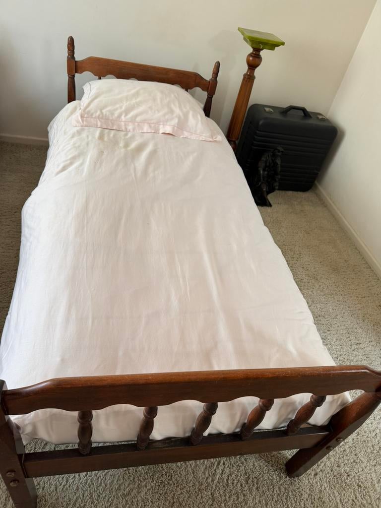 2 houten kinderbedden, Ophalen, Gebruikt, Bruin, 200 cm
