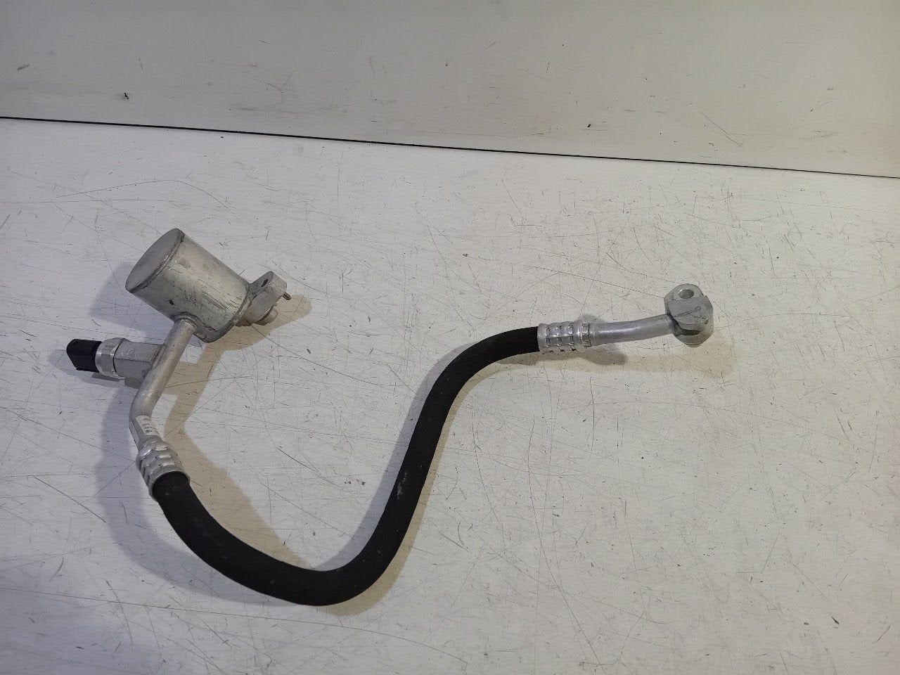 Airco leiding BMW iX, Onderdelen@venauto.nl, Van der Ven Autorecycling B.V., Gebruikt, Ettenseweg 76, 4706 PB Roosendaal, The Netherlands