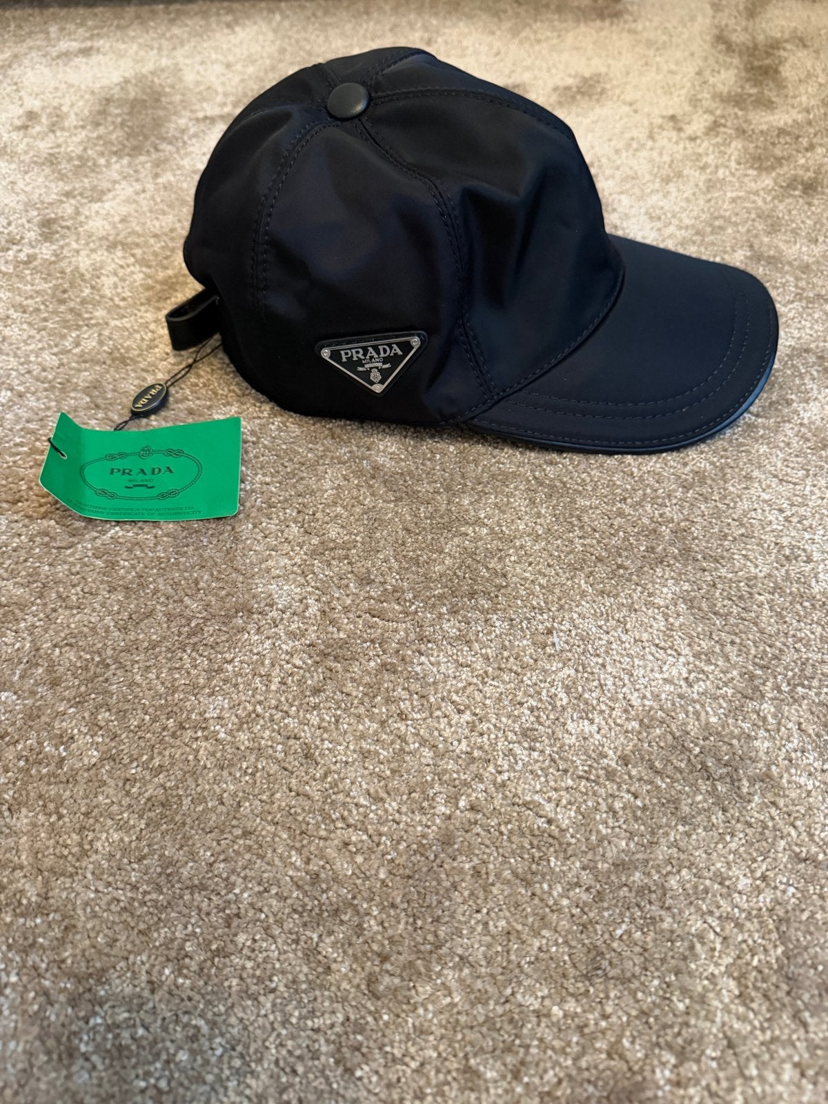 Prada Nylon Pet - Nieuw met labels, Ophalen of Verzenden, Nieuw, Pet