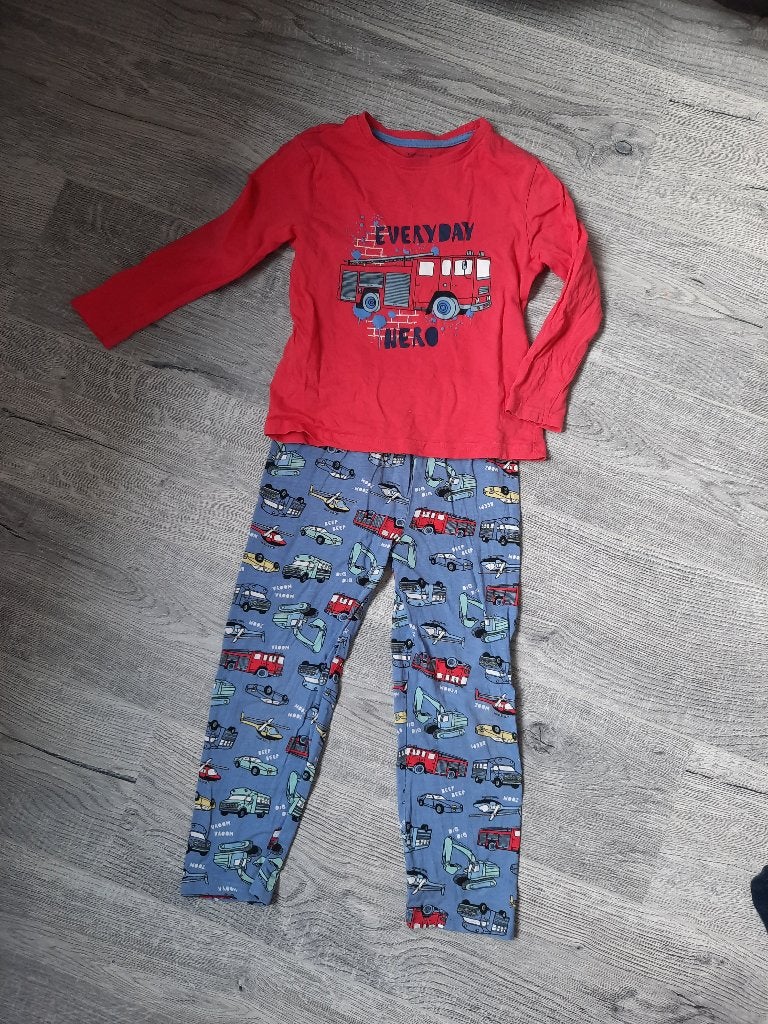 Jongenspyjama maat 116, Kinderen en Baby's, Kinderkleding | Maat 116, Ophalen of Verzenden, Zo goed als nieuw, Jongen, Nacht- of Onderkleding