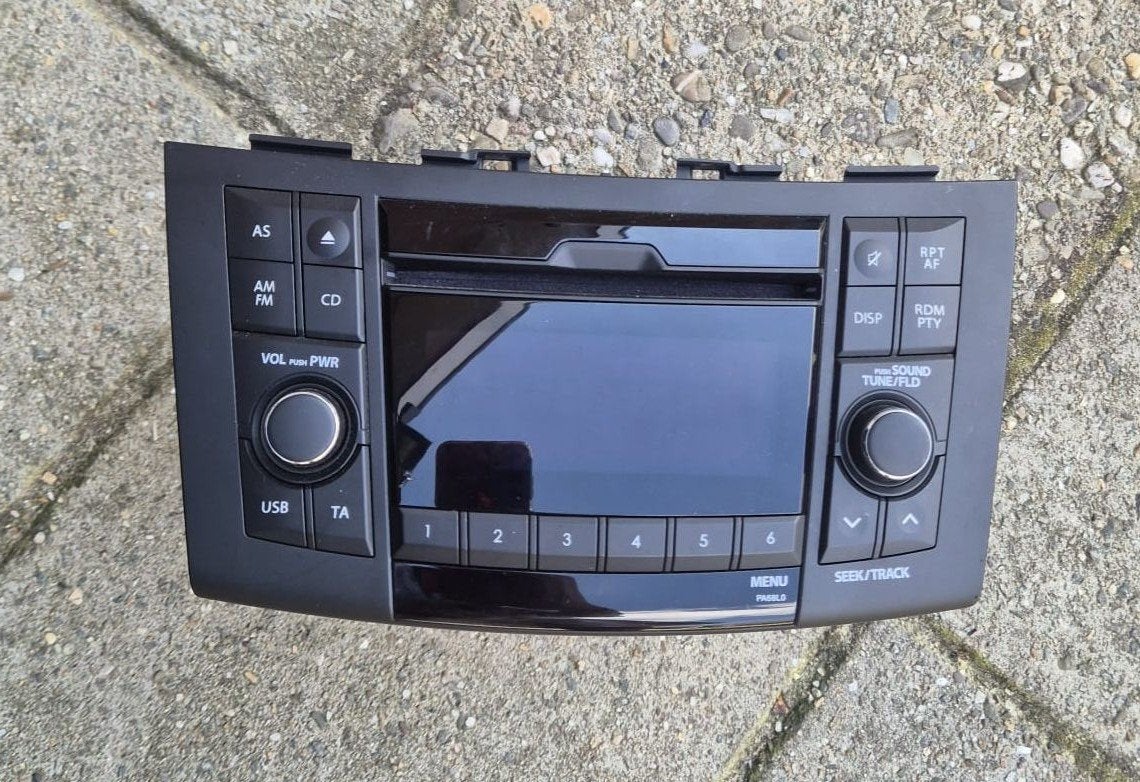 Suzuki Swift auto radio vanaf 2011, Ophalen of Verzenden, Gebruikt