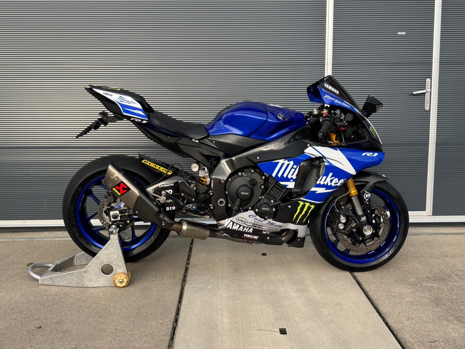 Yamaha YZF-R1 / 2019 / Akrapovic / Öhlins / Carbon / RN49 /, Motoren, 4 cilinders, Motorrijbewijs A, Gebruikt, Super Sport