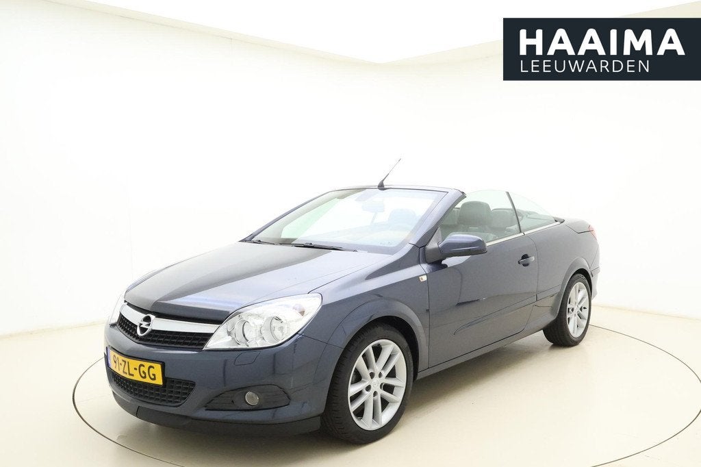 Opel Astra TwinTop 1.8 Temptation | Cabriolet | Parkeersenso, Auto's, Opel, Voorwielaandrijving, Stof, Gebruikt, Zwart