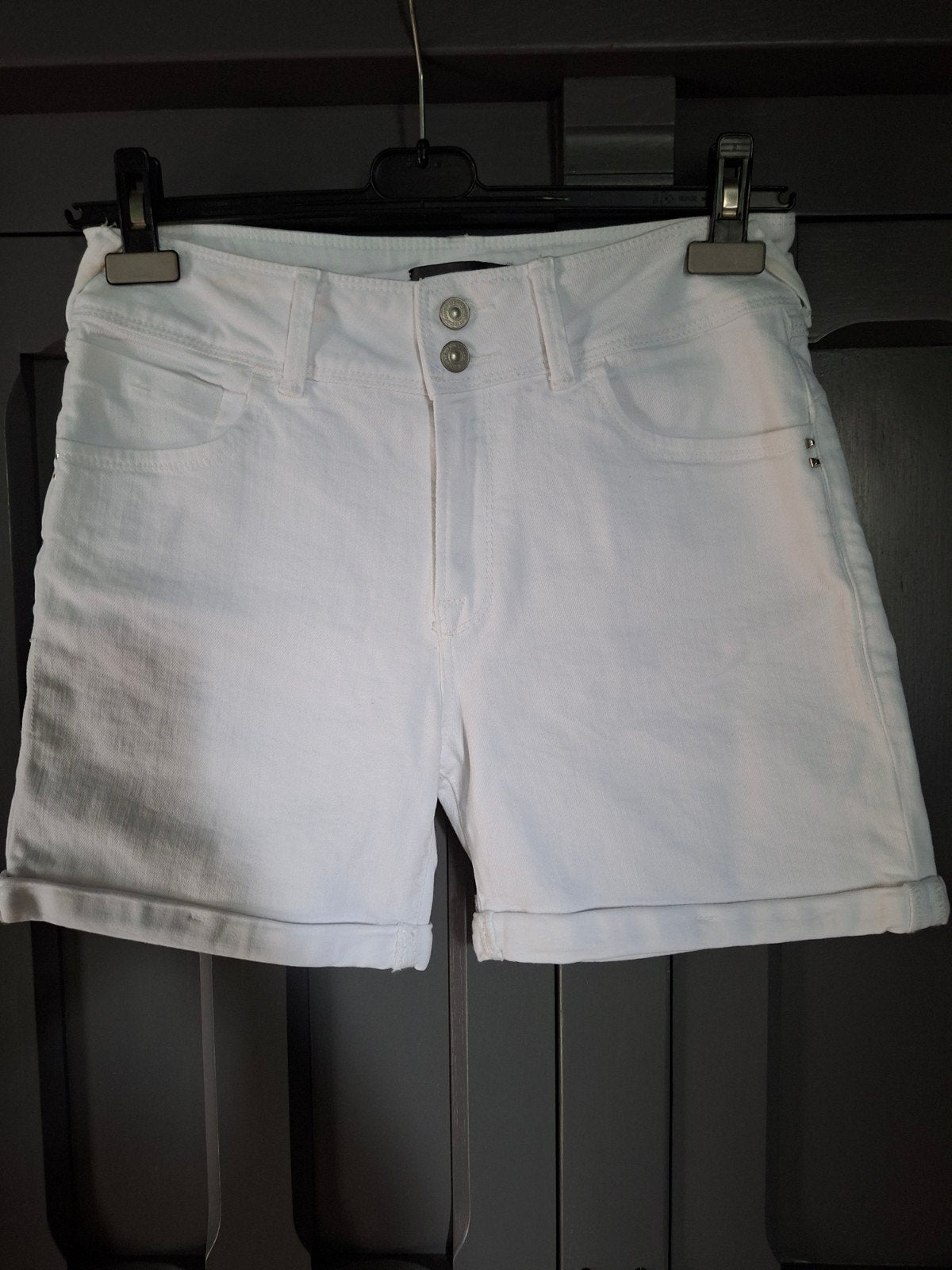 Korte broek van LTB, Kleding | Dames, Kort, Wit, Ophalen of Verzenden, Zo goed als nieuw