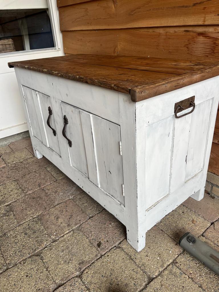 Dekenkist, Huis en Inrichting, Woonaccessoires | Kisten, Ophalen, 50 tot 100 cm, 50 tot 75 cm, Zo goed als nieuw