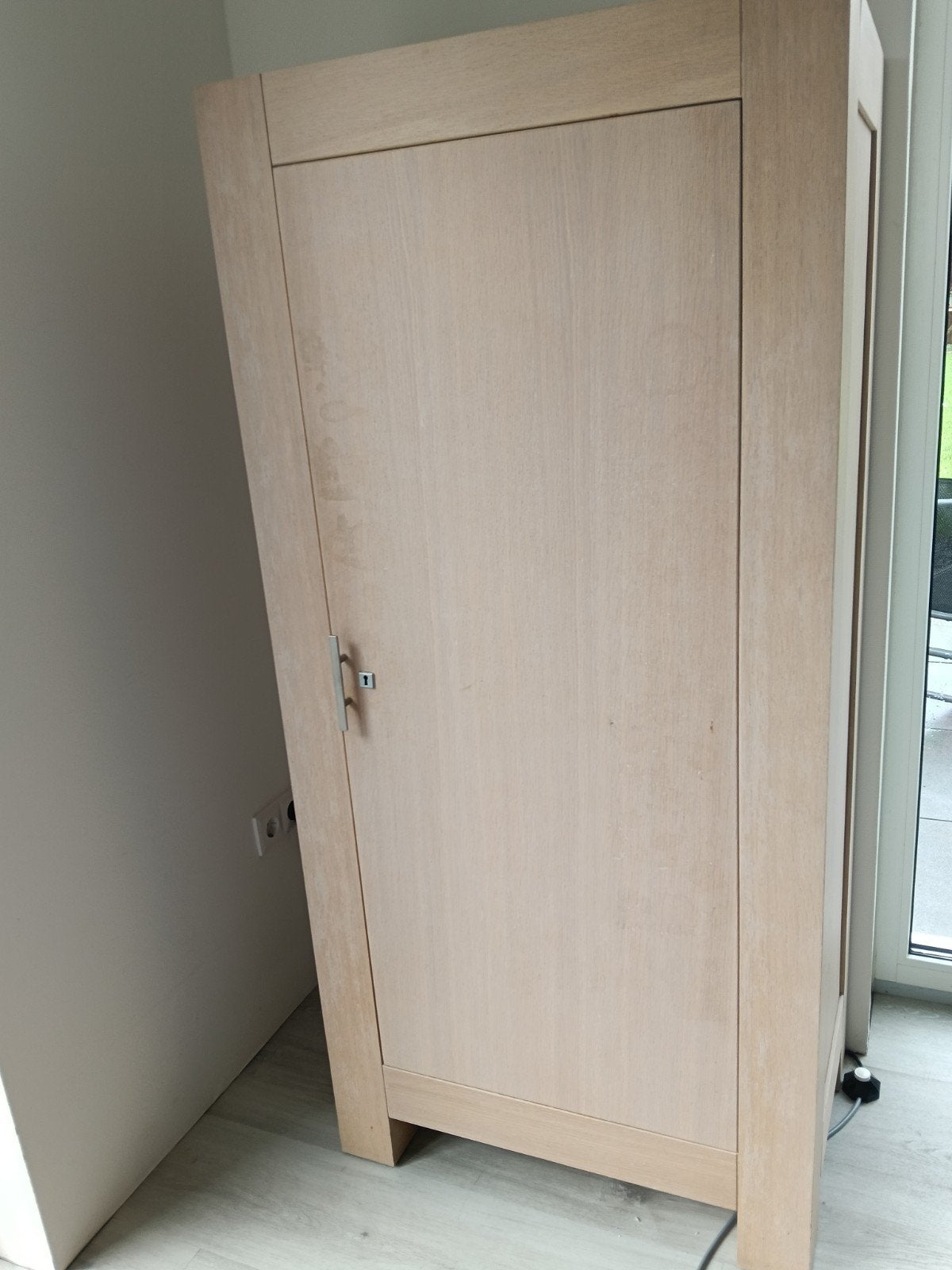 kast en salontafels met natuursteen, Ophalen, Gebruikt
