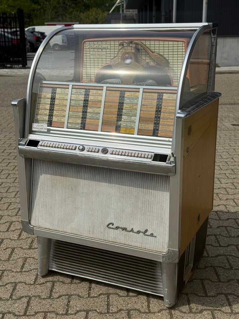 JUKEBOX: Wurlitzer model 2204 jukebox, Ophalen, 1950 tot 1960, Zo goed als nieuw, Ojc
