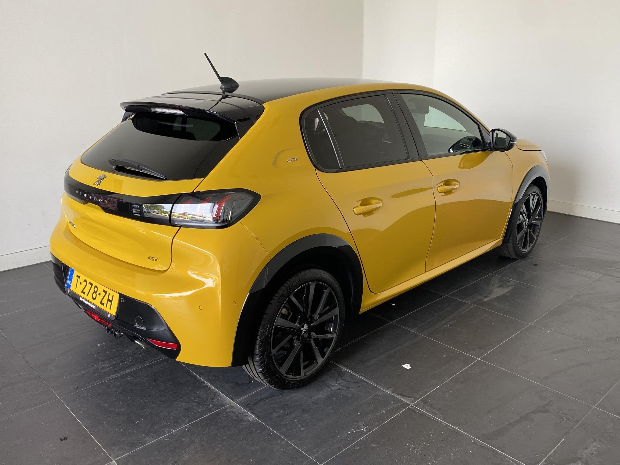Peugeot 208 1.2 GT Pack 100 l CLIMATE | STOELVERWARMING| ADA, Auto's, Voorwielaandrijving, 12 maanden, 101 pk, Gebruikt