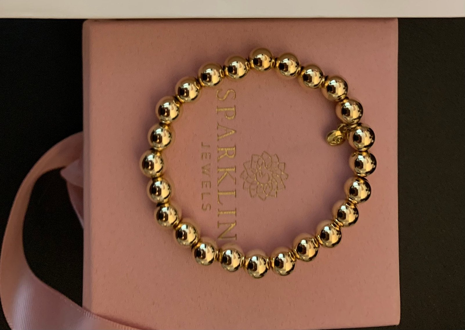 Sparkling jewels 8 mm goud NIEUW, Sieraden, Tassen en Uiterlijk, Ophalen of Verzenden, Nieuw, Goud