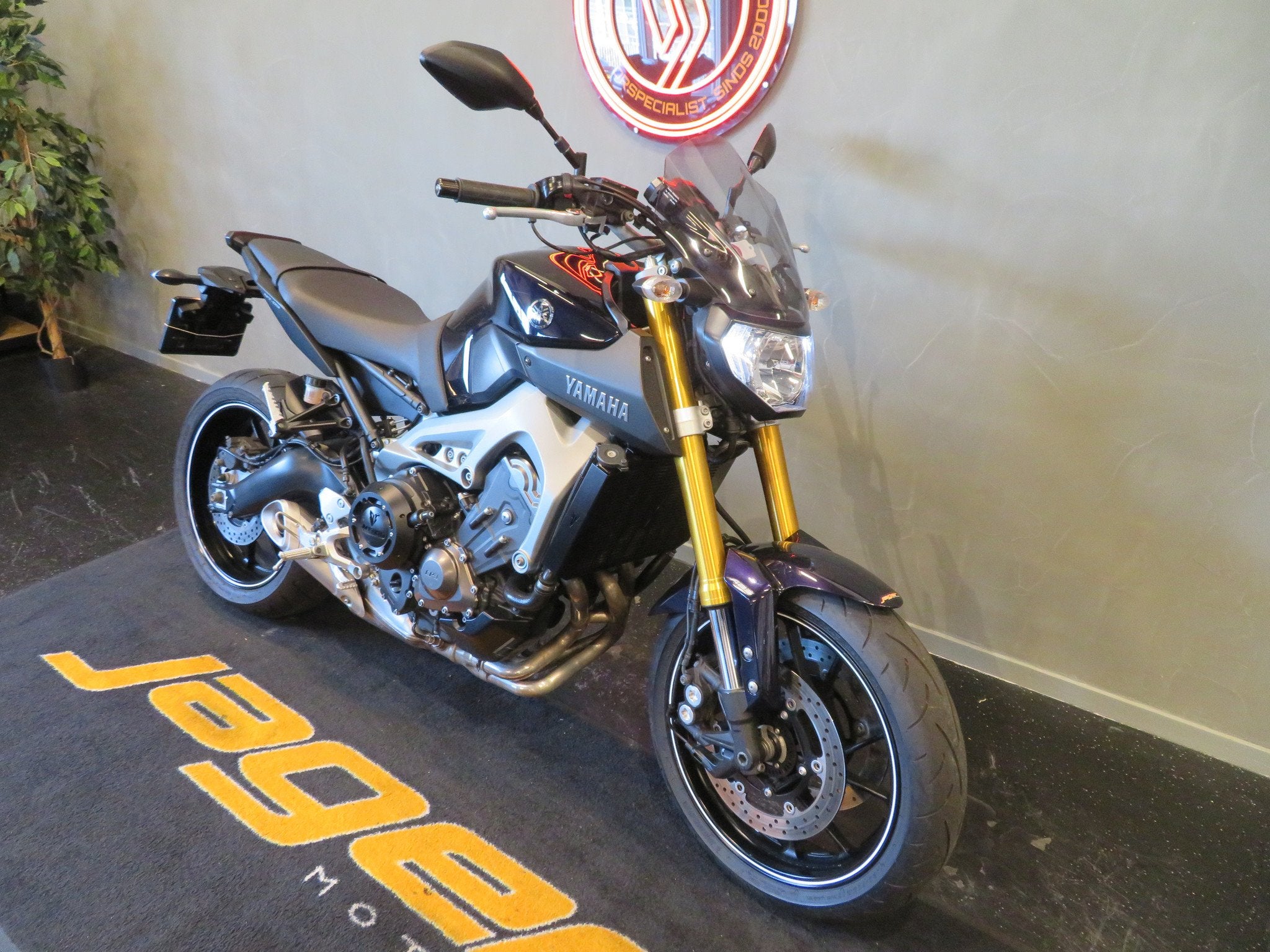 Yamaha MT 09 MT 09 ABS STRIPING TOP!, Meer dan 35 kW, 847 cc, Naked bike, Gebruikt