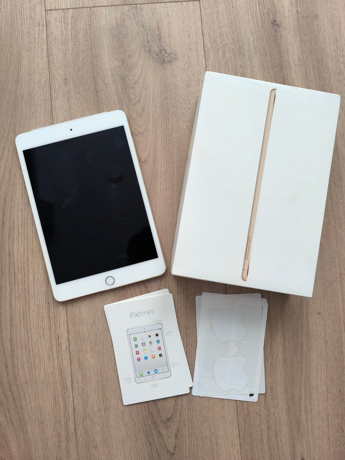 iPad Mini 4 Gold 64GB Wifi + Cellular - Compleet met Doos, Apple iPad, 8 inch, Ophalen of Verzenden, Zo goed als nieuw
