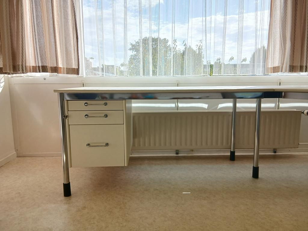 Hoekbureau, Huis en Inrichting, Bureaus, Ophalen of Verzenden, Gebruikt