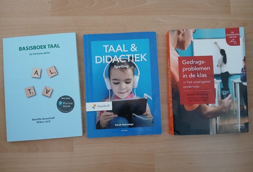 Studieboeken Leraar Nederlands en PDT Fontys Sittard, Ophalen of Verzenden, Alpha, Zo goed als nieuw, HBO