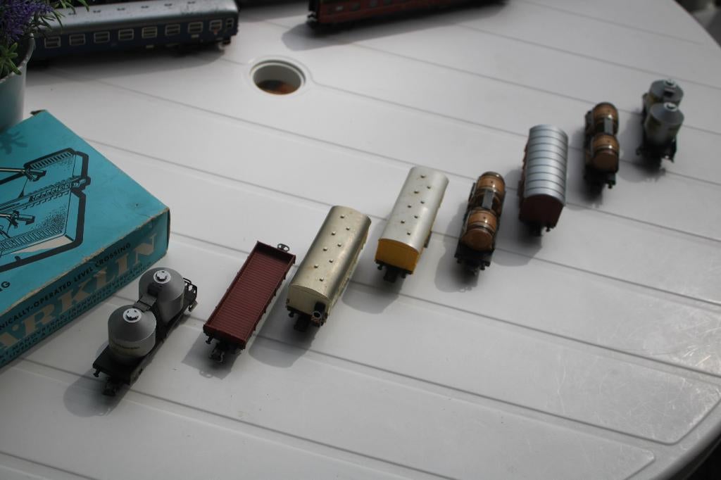 Marklin Acht goede wagons, Hobby en Vrije tijd, Modeltreinen | H0, Wisselstroom, Gebruikt, Verzenden, Wagon