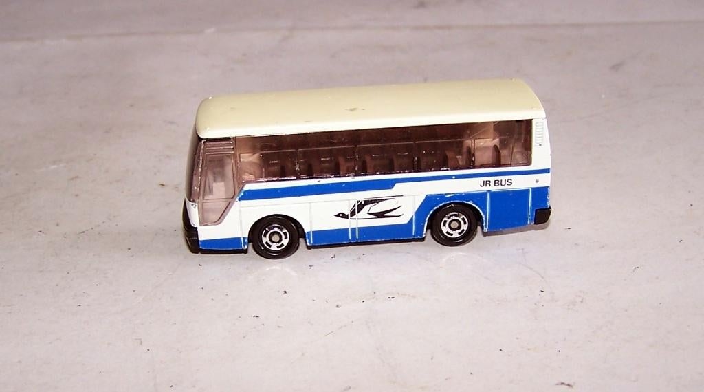 Tomica Tomy-Isuzu Super Hi-Decker. 1988. Izgs., Ophalen of Verzenden, Zo goed als nieuw, Bus of Vrachtwagen, Overige merken