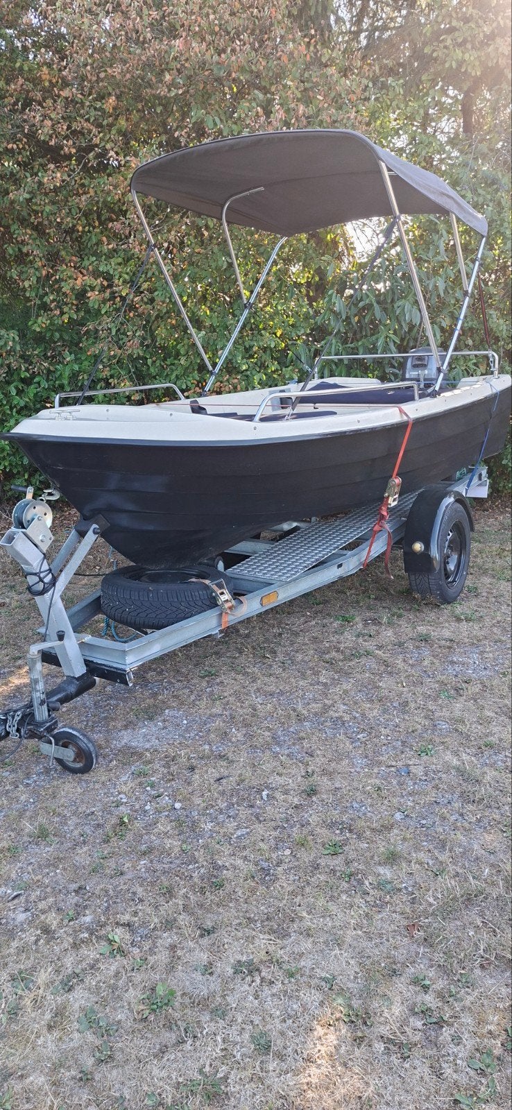 sloep trailer  en moter, Eén persoon, Ticket of Toegangskaart