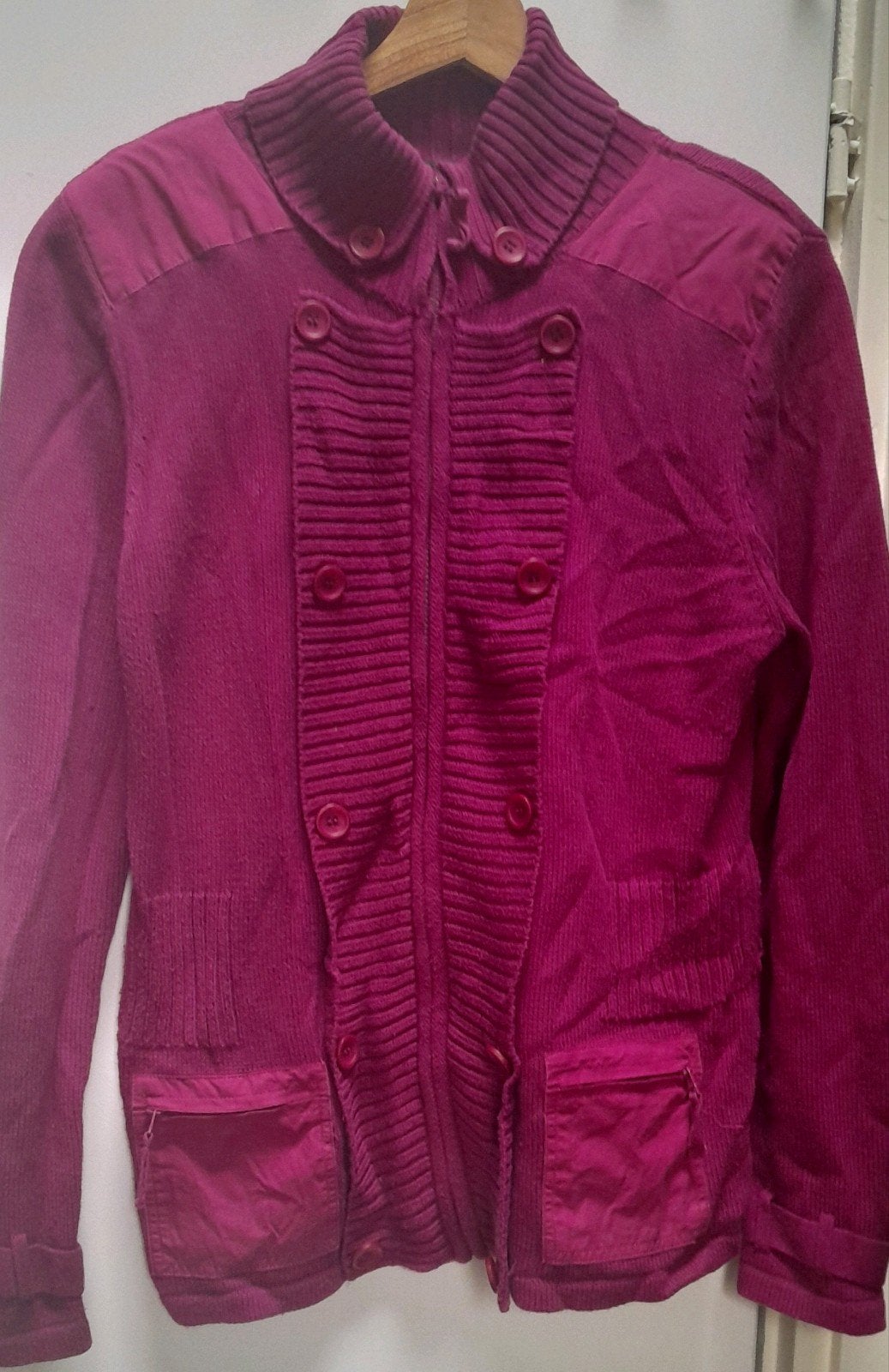 Witteveen vest maat M, fuchsia met knopen, Ophalen of Verzenden