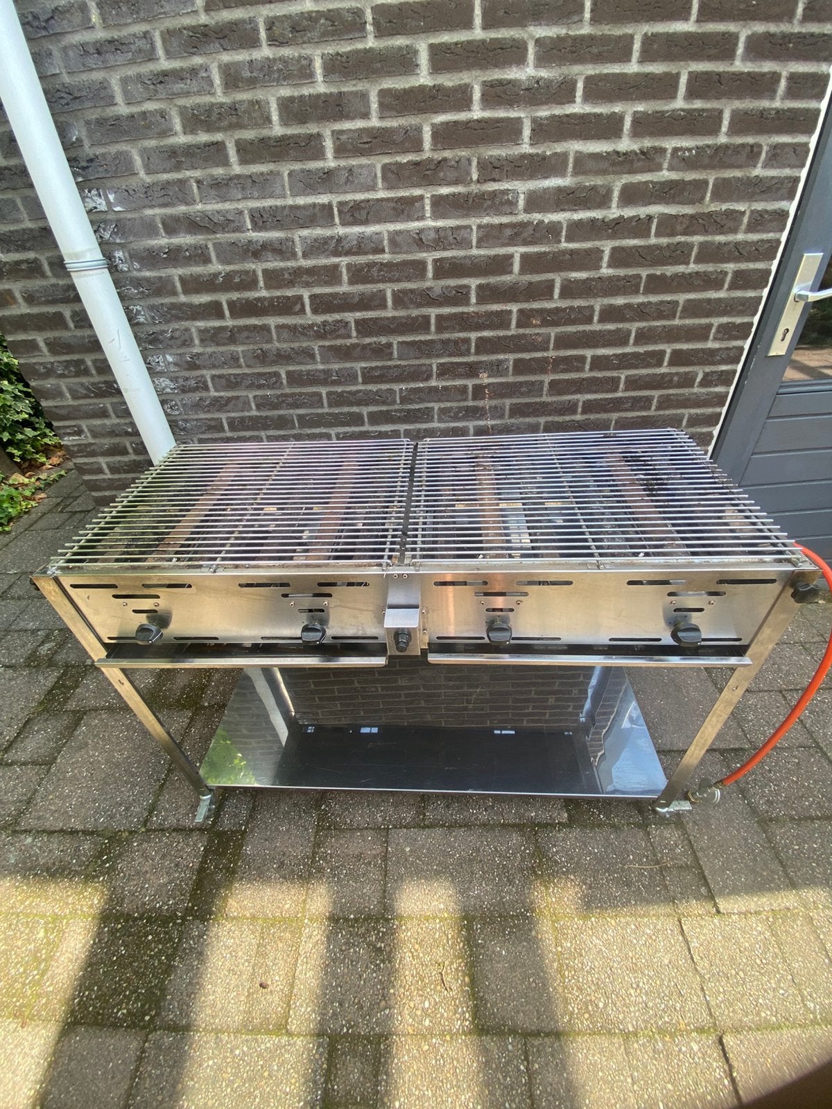 Oliebollen frituur en bbq startklaar!, Ophalen, Zo goed als nieuw