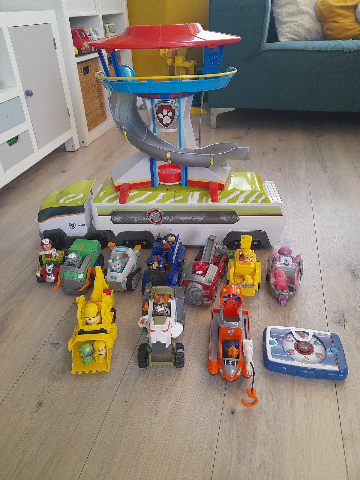 Paw Patrol Patroller met Uitkijktoren en Voertuigen, Ophalen, Gebruikt