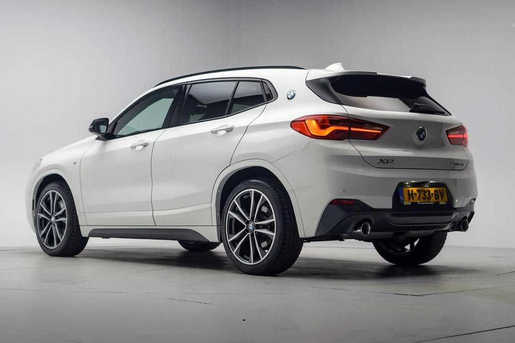 BMW X2 sDrive20i M Sport High Executive Aut. [ Panorama Lede, Automaat, 1998 cc, X2, 1435 kg