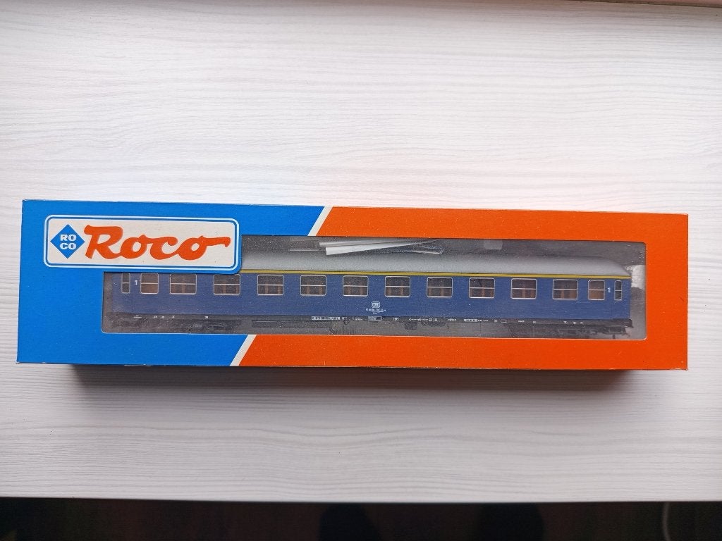 Roco rijtuig HO, Ophalen, Gelijkstroom, Wagon, Zo goed als nieuw