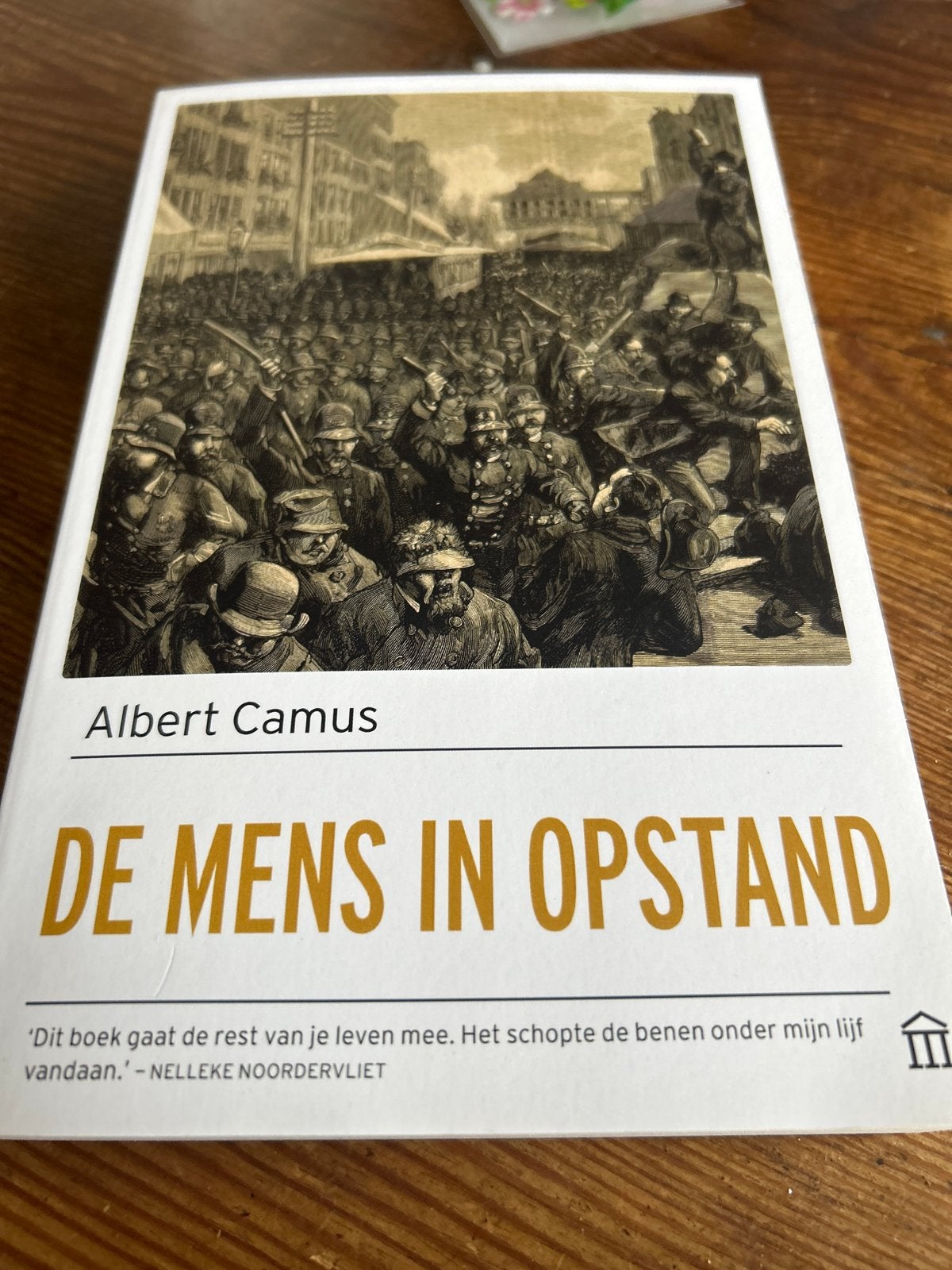 De Mens in Opstand - Albert Camus (Filosofie), Ophalen of Verzenden, Zo goed als nieuw, Europa overig