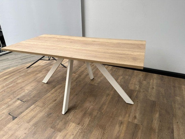 Kantinetafel (spin), Ophalen, Gebruikt