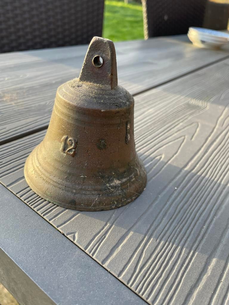 Bronzen winkelbel met klepel nr 12, Antiek en Kunst, Ophalen of Verzenden