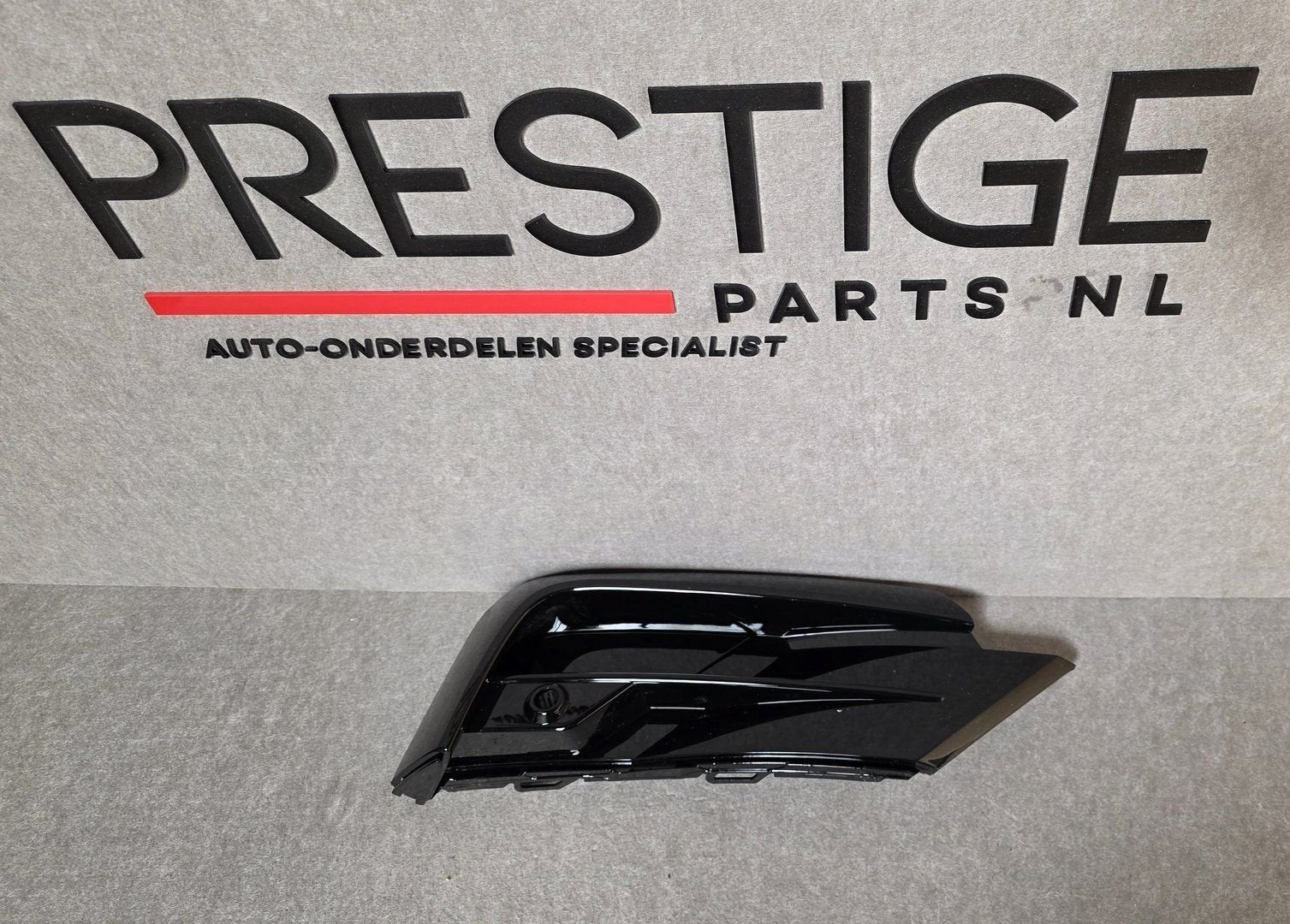 Bumper Rooster VW Tiguan 5NA R-LINE Grill Rechts 5NA853666B, Auto-onderdelen, Carrosserie en Plaatwerk, -, Voor, Nieuw, Ophalen of Verzenden