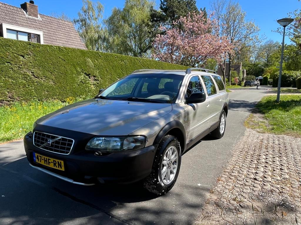 Ruime Volvo XC70 /Airco/Trekhaak/Apk 2026/Direct inzetbaar, Automaat, 1800 kg, 1657 kg, Beige