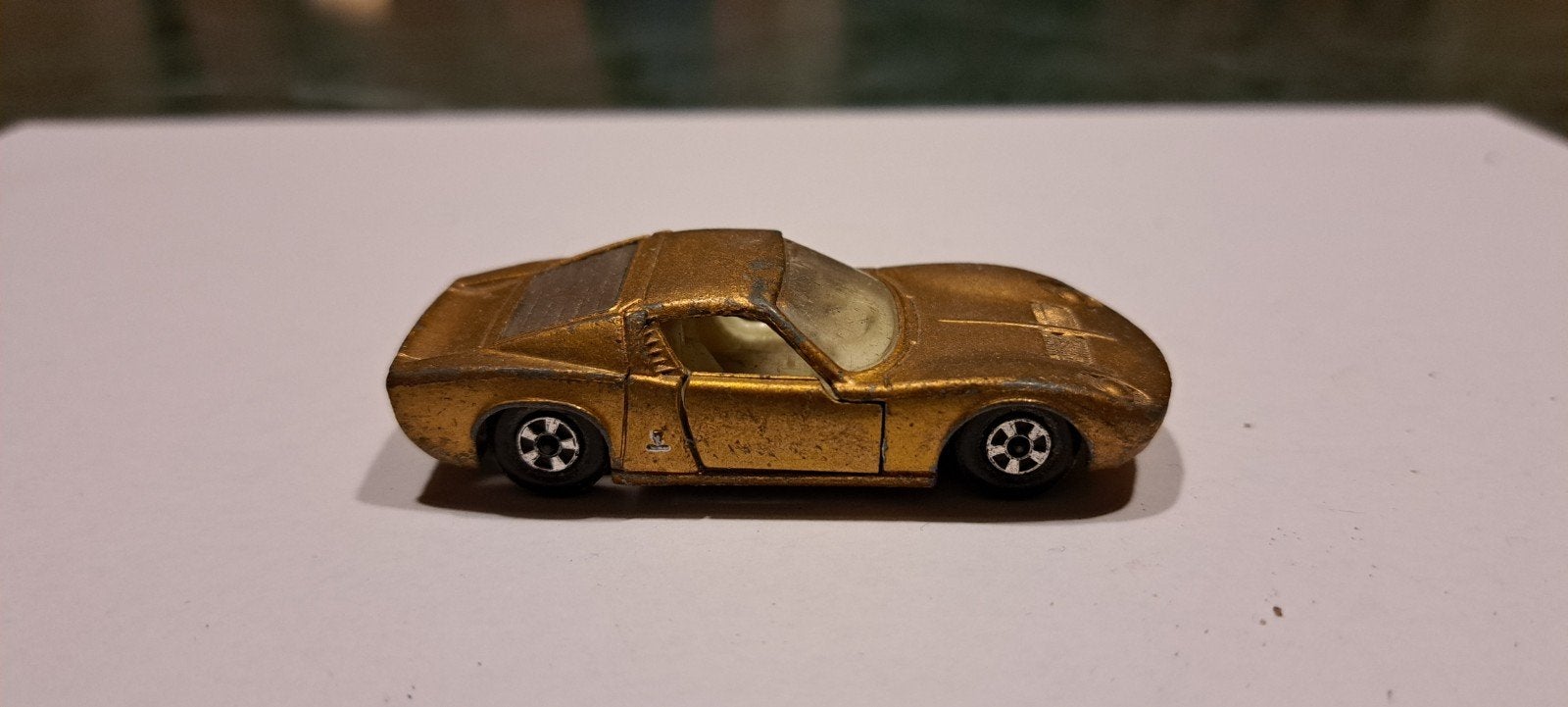 lamborghini miura 1:64 lesney, Ophalen of Verzenden, Auto