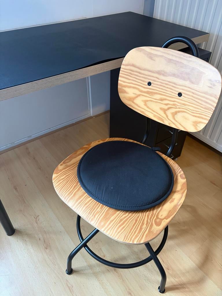 IKEA KULLABERG bureaustoel met kussentje, Ophalen, Zo goed als nieuw, Zwart, Bureaustoel