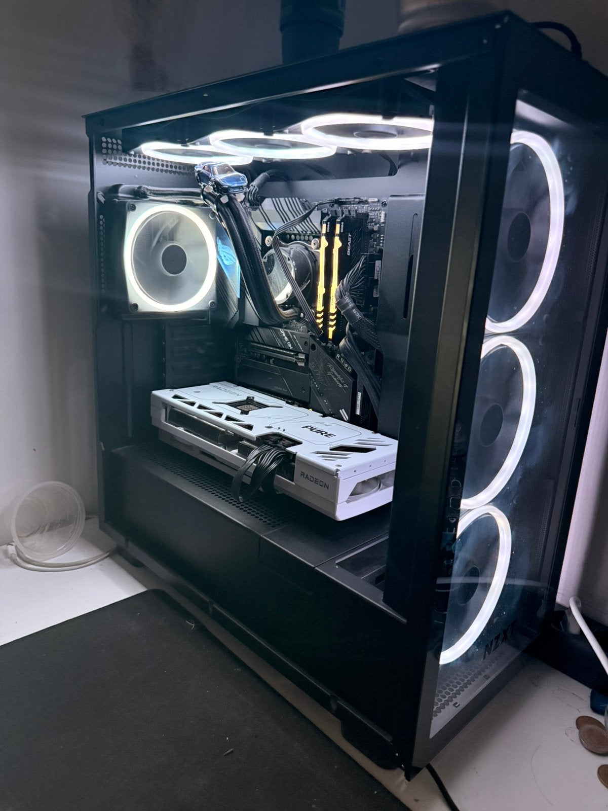 Krachtige Gaming PC, Ophalen of Verzenden, Zo goed als nieuw, Gaming, SSD