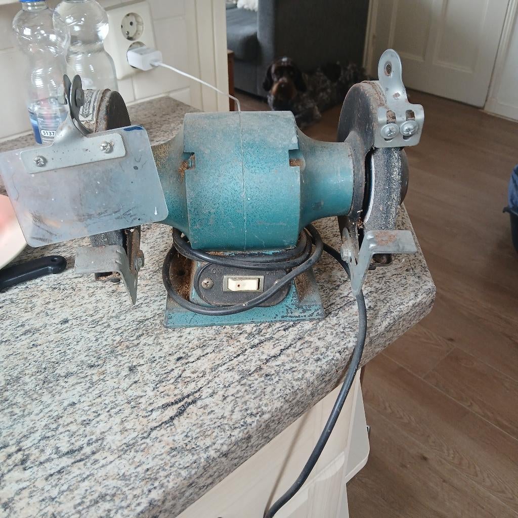 slijpsteen machine, Ophalen, Gebruikt, Minder dan 700 watt, Werkbankslijpmachine