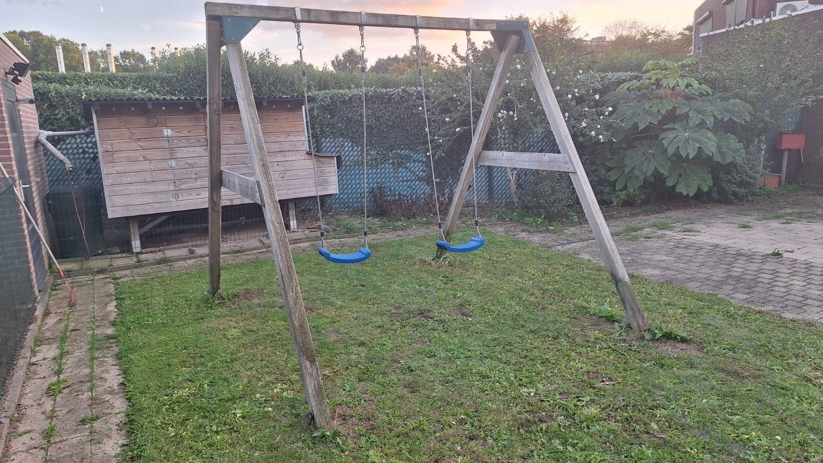 Houten schommel met twee blauwe zitjes, Kinderen en Baby's, Ophalen, Gebruikt, Schommel