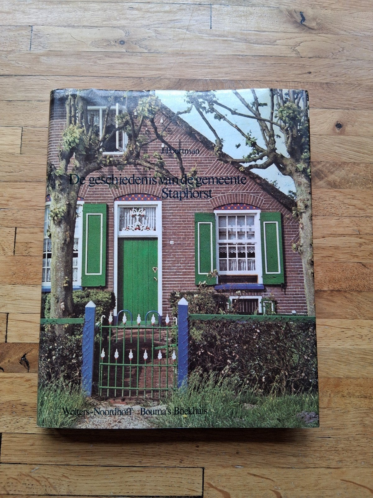 De geschiedenis van de gemeente staphorst fotoboek informati, Boeken, Ophalen of Verzenden, Zo goed als nieuw