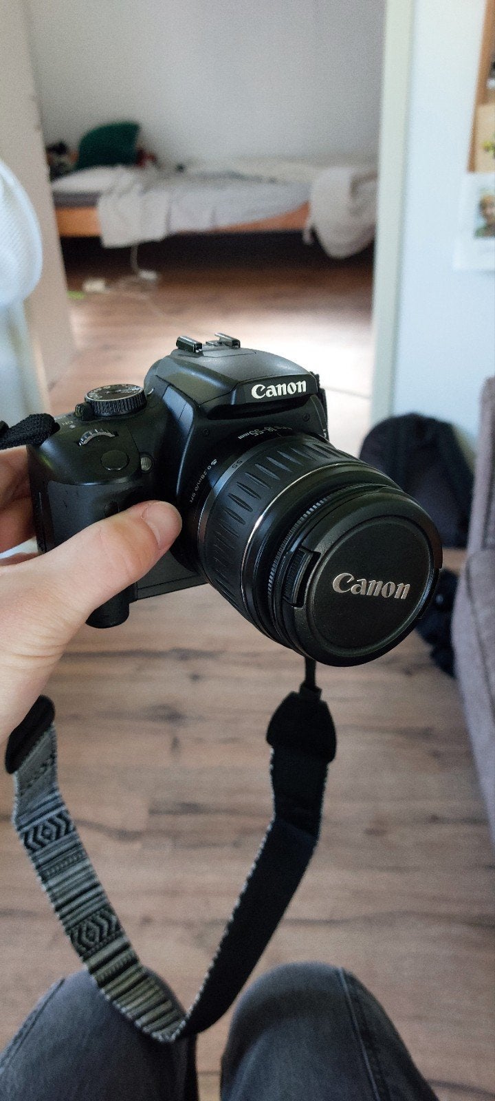 Canon eos 400D modded met accu, memorykaart en extra lens!, Ophalen, Spiegelreflex, Canon, 10 Megapixel