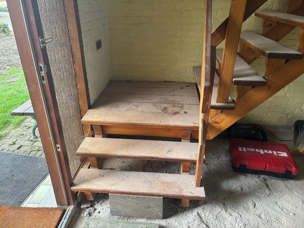 Grenen trap, Ophalen, Gebruikt, Trap, 2 tot 4 meter