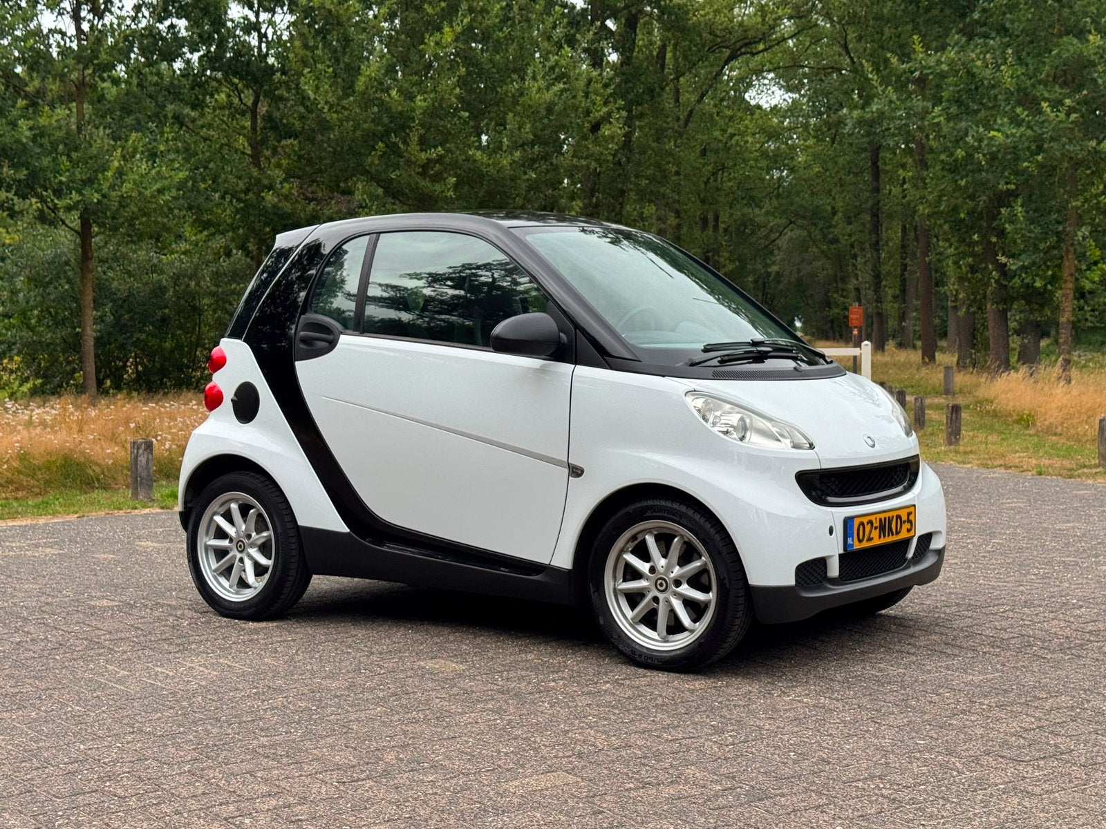 NETTE Smart ForTwo 1.0 45KW Coupe MHD AUT. 2010 Wit