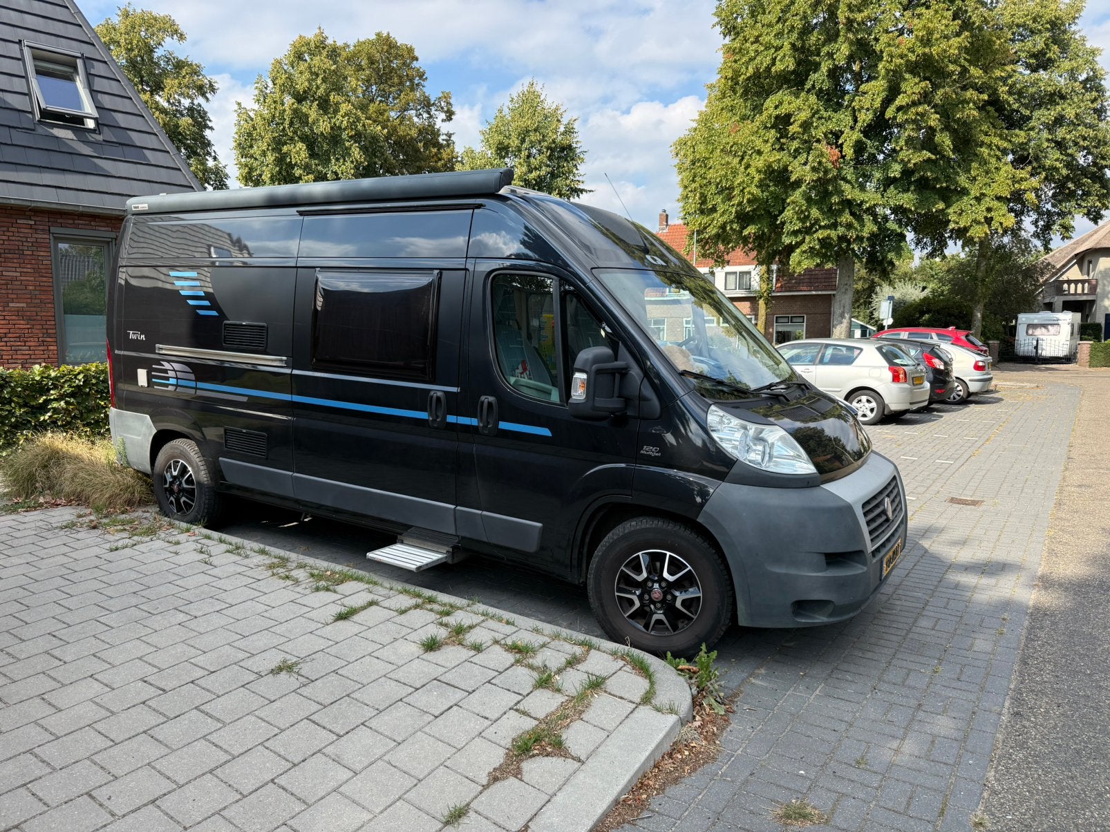 Adria Twin buscamper Fiat Ducato 6 meter km 109000, Kluisje, Fiat, Tot en met 3, Particulier
