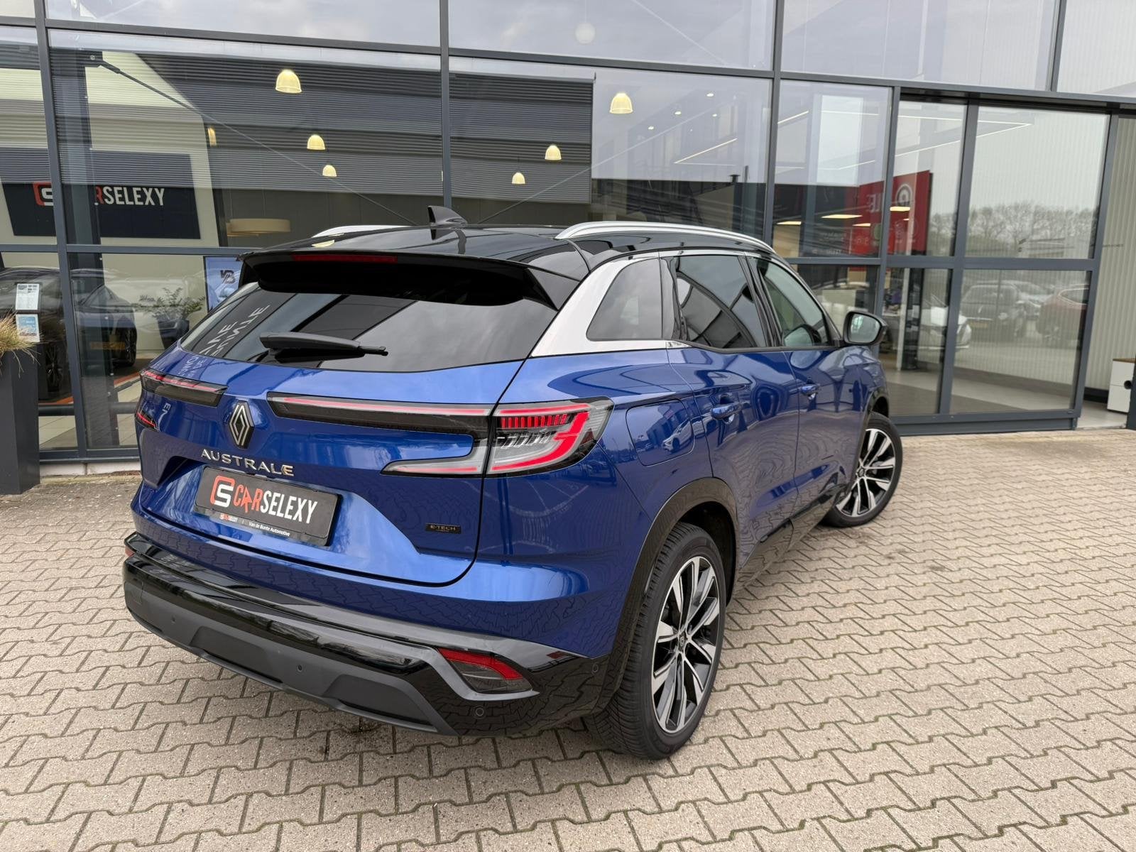 Renault Austral 1.2 E-Tech full hybrid 200 Techno *Panoramad, Auto's, Renault, 12 maanden, Gebruikt, 1199 cc, Blauw
