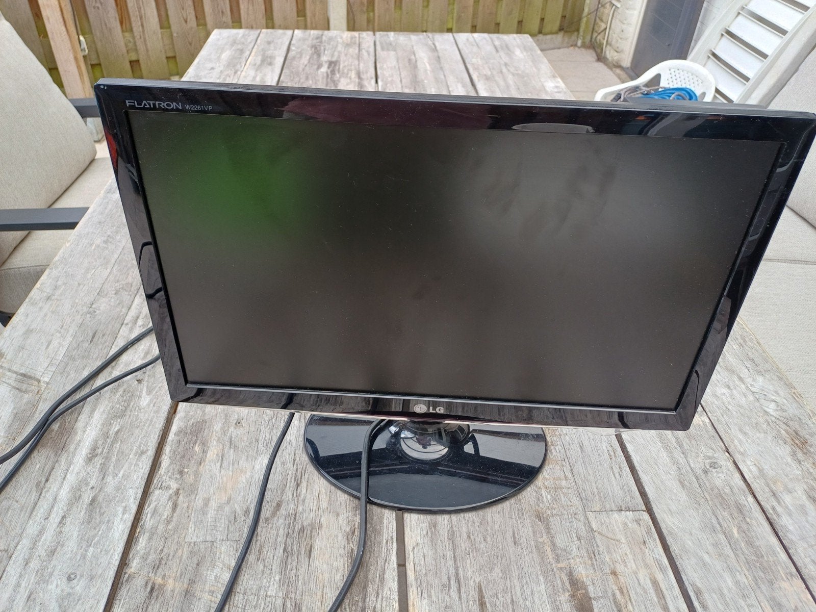 LG Flatron W2261VP-PF Monitor - 22 inch Full HD, Gebruikt, Kantelbaar, Full HD, LG