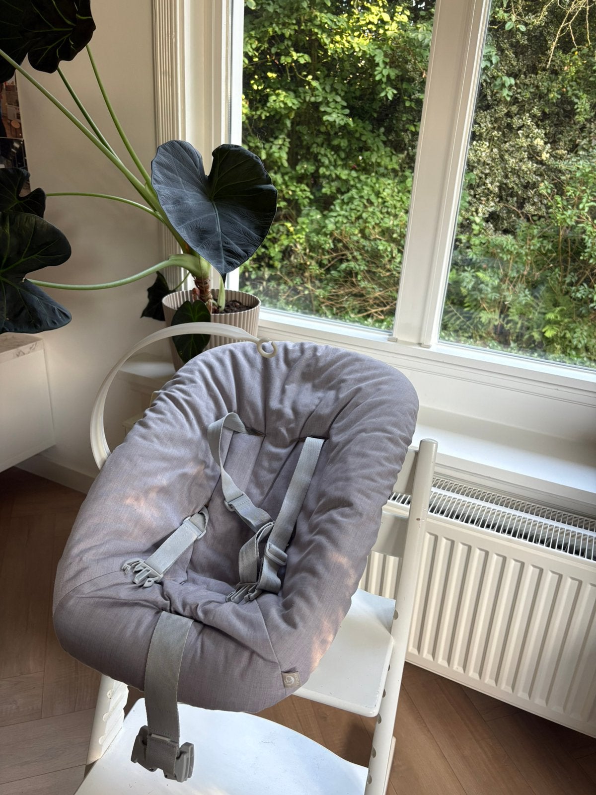 Stokke Tripp Trapp newborn set met speelboog, Ophalen, Zo goed als nieuw, Overige typen, Gordel(s)