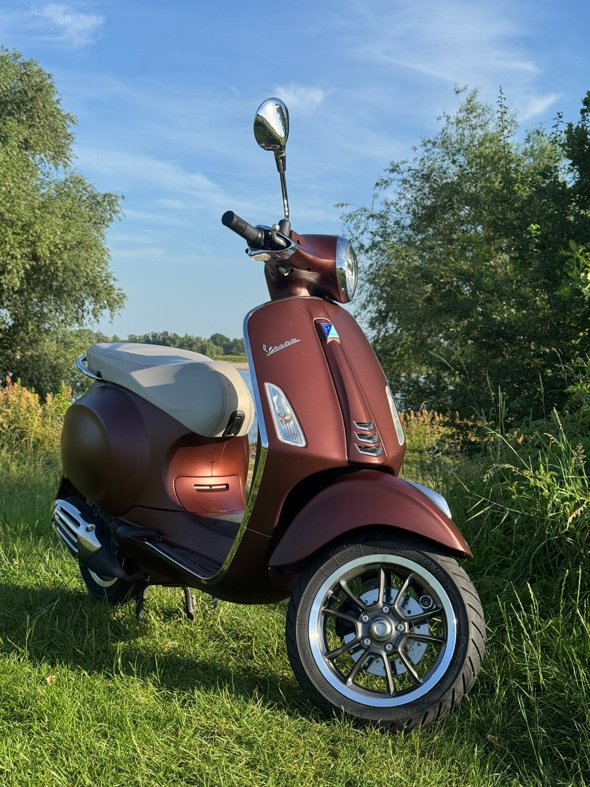 Vespa Primavera 2020 50th anniversary, Fietsen en Brommers, Scooters | Vespa, Overige modellen, Ophalen of Verzenden, Zo goed als nieuw