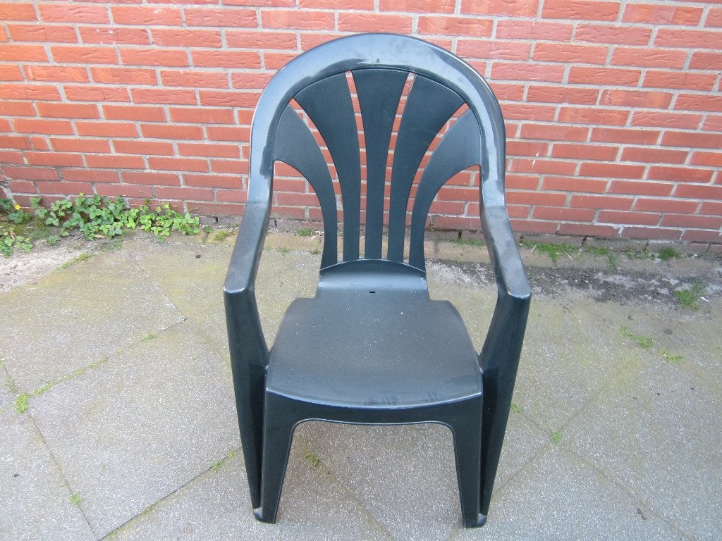 Foto 2 van Tuinset, Kuipstoelen en kuipstoelkussens  zie vraagprijzen